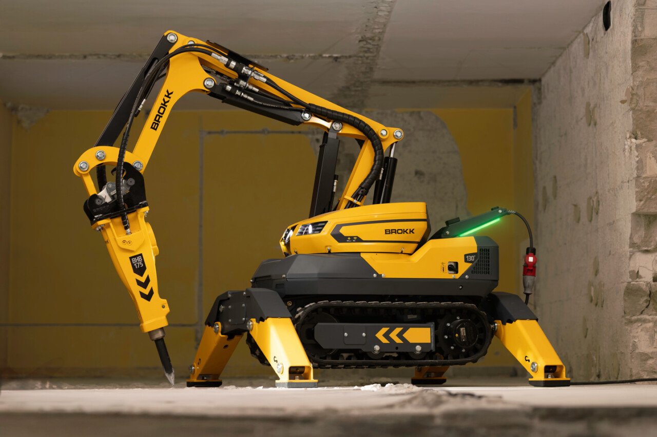 Brokk 110 vs. Brokk 130+
